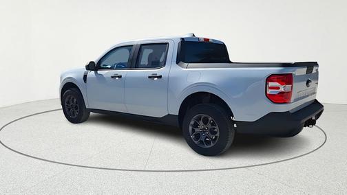 Space White Metallic 2026 Ford Maverick XLT