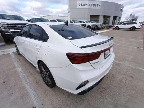 2022 Kia Forte GT-Line