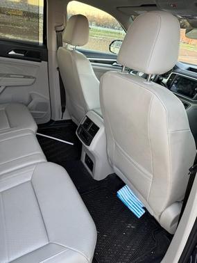 2021 Volkswagen Atlas 2.0T SE w/Technology