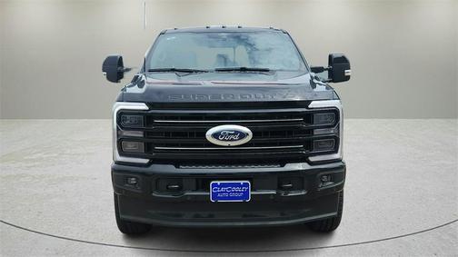 2025 Ford F-250 Platinum