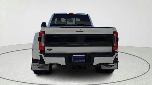 Star White 2025 Ford F-350 Platinum