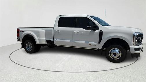2025 Ford F-350 Platinum