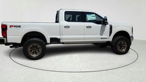 Star White 2025 Ford F-250 King Ranch