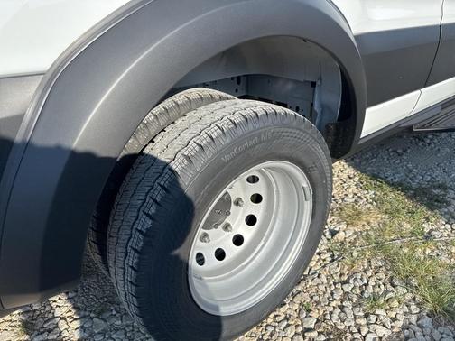 2025 Ford Transit-350 XLT
