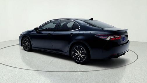 Midnight Black Metallic 2024 Toyota Camry SE