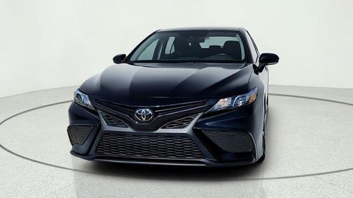 Midnight Black Metallic 2024 Toyota Camry SE