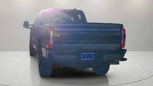 2025 Ford F-250 Platinum