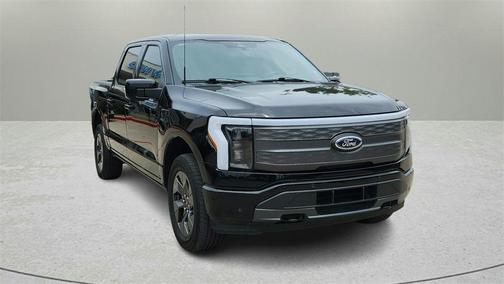 2023 Ford F-150 Lightning LARIAT