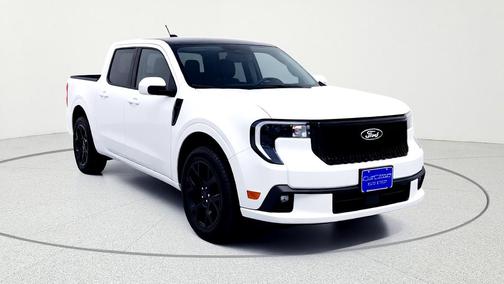 2025 Ford Maverick Lobo Standard