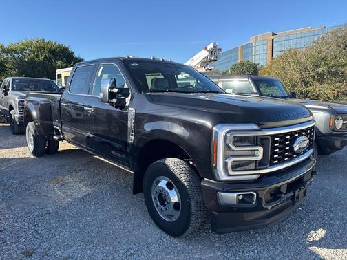 2026 Ford F-350 Platinum