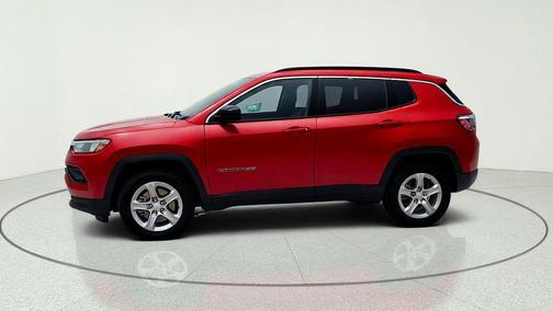 Gray 2024 Jeep Compass Latitude