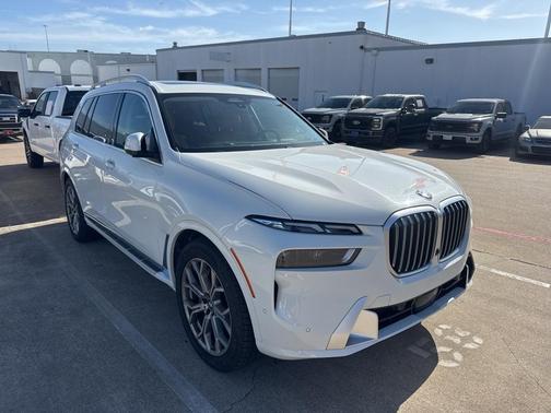 2024 BMW X7 xDrive40i