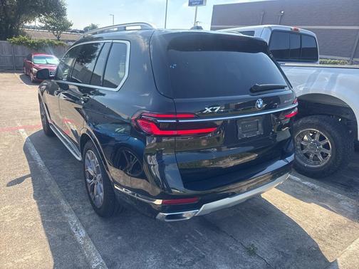 2024 BMW X7 xDrive40i