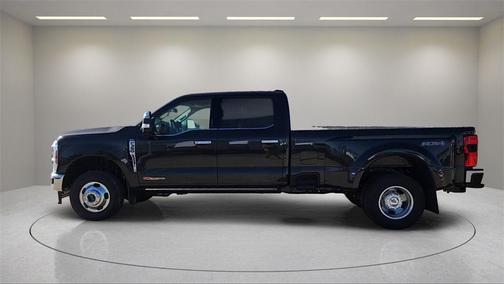2024 Ford F-350 Lariat Super Duty