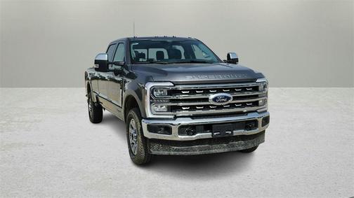 2025 Ford F-350 Lariat Super Duty
