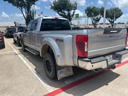 2022 Ford F-350 Lariat Super Duty
