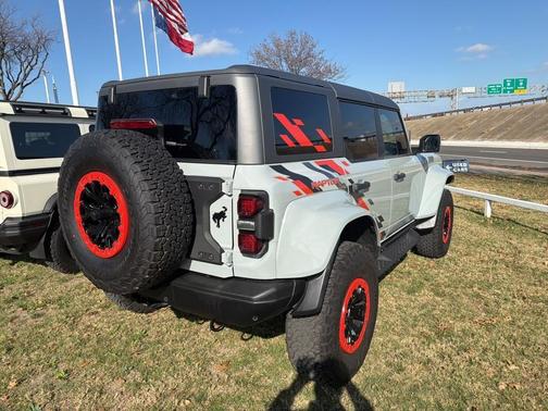 2024 Ford Bronco Raptor