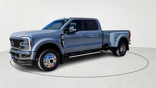 2026 Ford F-450 Lariat