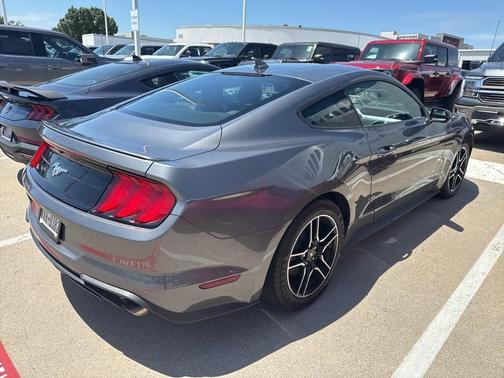 2022 Ford Mustang EcoBoost Premium