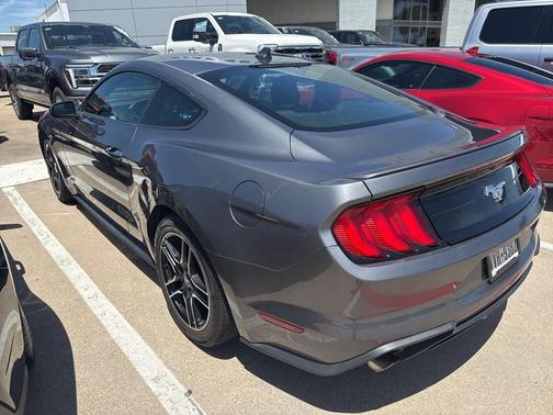 2022 Ford Mustang EcoBoost Premium