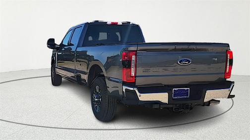 2026 Ford F-350 Lariat Super Duty