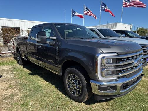 2026 Ford F-350 Lariat Super Duty
