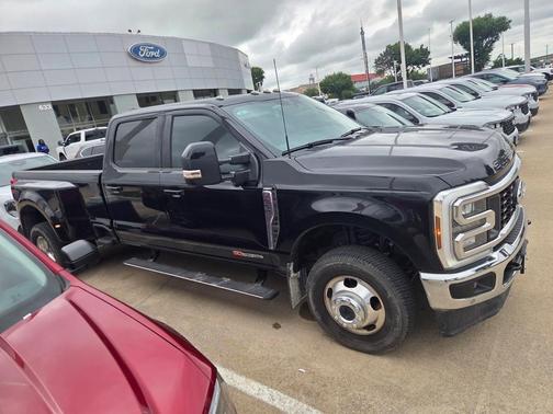 2024 Ford F-350 Lariat Super Duty