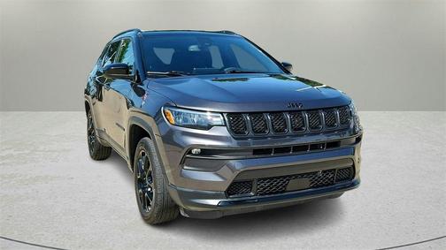 2023 Jeep Compass Altitude