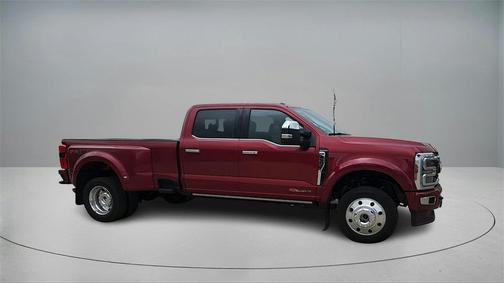 2025 Ford F-450 Platinum