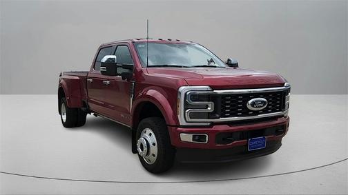 2025 Ford F-450 Platinum