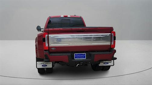 2025 Ford F-450 Platinum