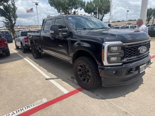 2023 Ford F-350 Lariat Super Duty