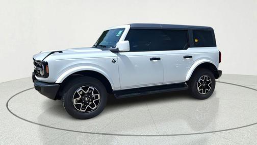 White 2026 Ford Bronco Outer Banks