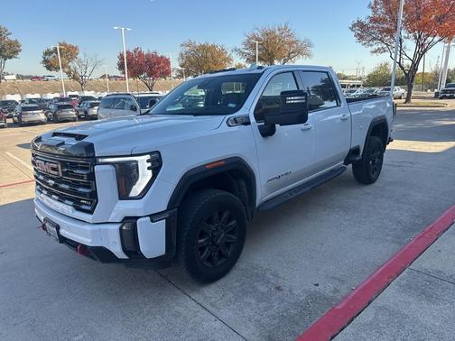 2024 GMC Sierra 2500 AT4