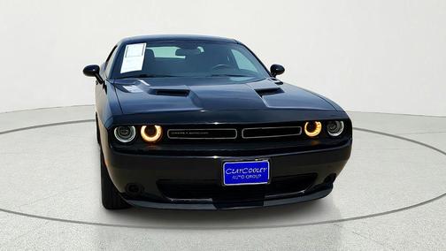 Pitch Black Clearcoat 2023 Dodge Challenger SXT