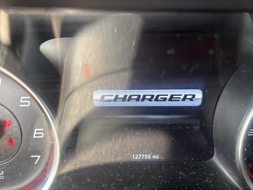 2017 Dodge Charger SE