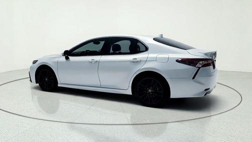 Pearl 2024 Toyota Camry XSE