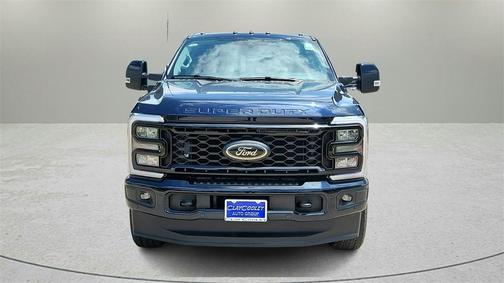 2025 Ford F-350 Lariat Super Duty