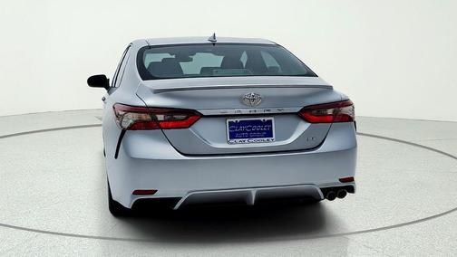 Celestial Silver Metallic 2023 Toyota Camry SE