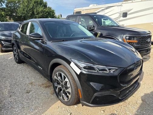 2025 Ford Mustang Mach-E Select