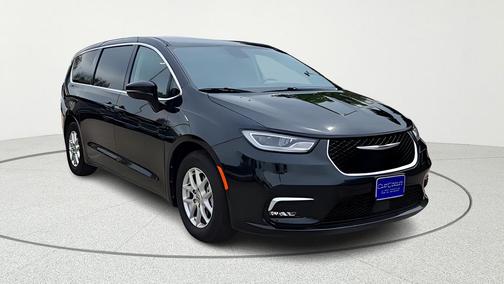 2024 Chrysler Pacifica Touring-L