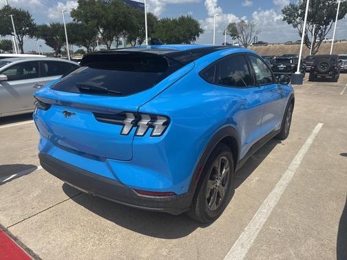 2023 Ford Mustang Mach-E Select