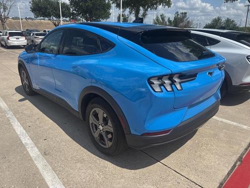 2023 Ford Mustang Mach-E Select