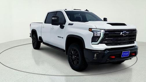 Summit White 2025 Chevrolet Silverado 2500 LT
