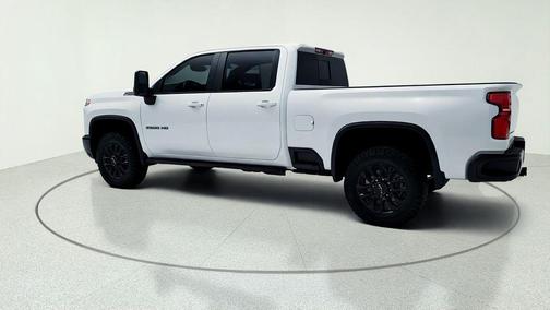 Summit White 2025 Chevrolet Silverado 2500 LT