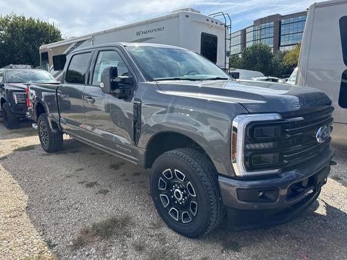 2026 Ford F-250 Platinum