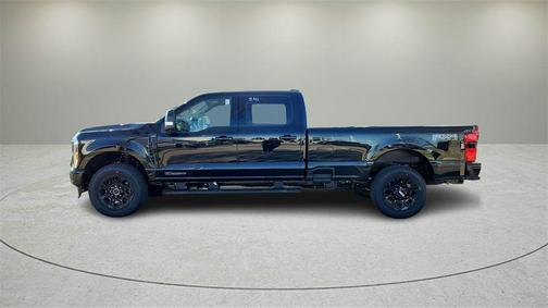 2025 Ford F-350 Lariat Super Duty