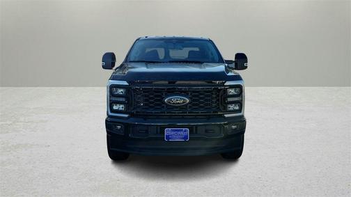 2025 Ford F-350 Lariat Super Duty