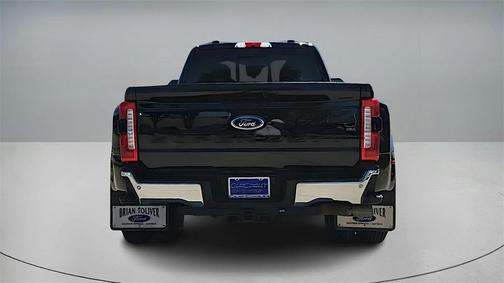 2023 Ford F-350 Lariat Super Duty