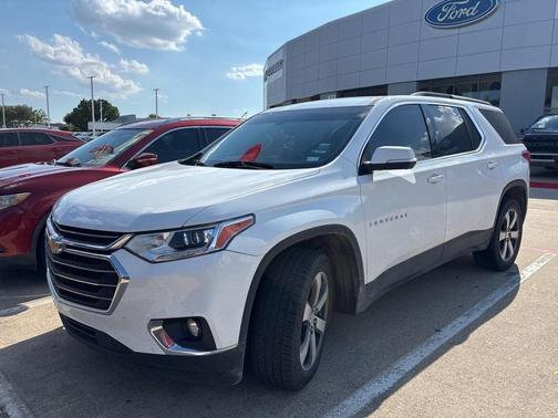 2021 Chevrolet Traverse LT Leather
